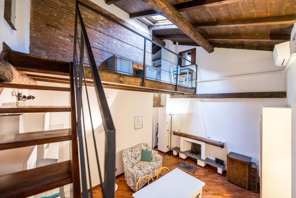 Wonderful Two Floors Apartment 밀라노 외부 사진